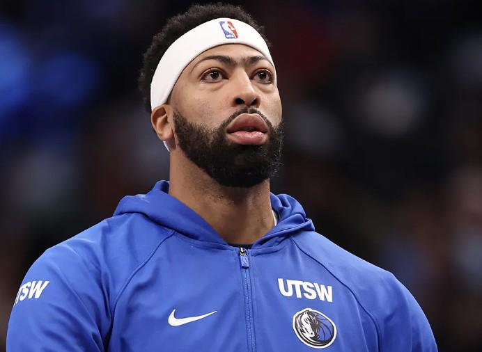 世界杯手机直播-芬利谈交易浓眉：为了球队的长远未来，我们做了最有利的决策